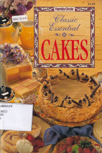 CLASSIC ESSENTIAL CAKES